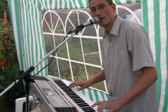 OLYMPUS DIGITAL CAMERA